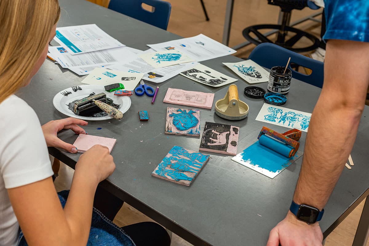 Unlock the Magic of Printmaking: Affordable Printing Press Solutions