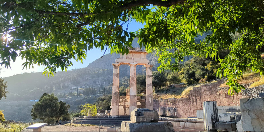 What you don’t know about Ancient Delphi, God Apollo, Oracle, Myths, History, Architecture & Art – Veronica Winters Painting