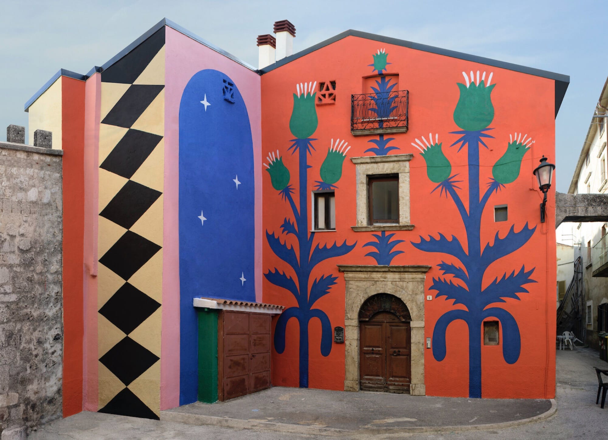 Monumental Murals by Agostino Iacurci Vibrantly Reimagine Urban Facades — Colossal